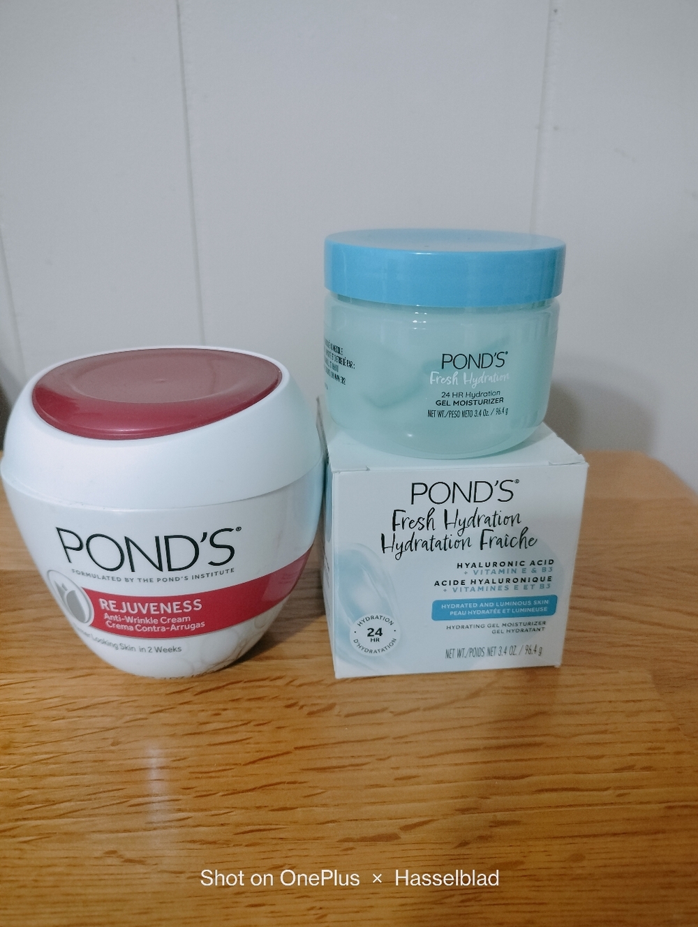POND'S Rejuveness Anti Wrinkle+ Fresh Hydration Cream Duo